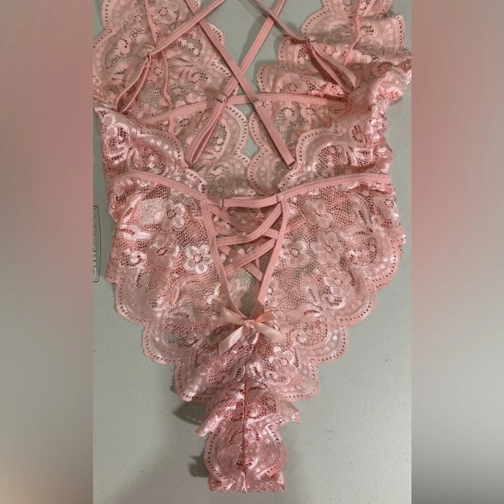 NWT Free People Intimately Lace Bodysuit Pink Rose Small - Picture 8 of 13